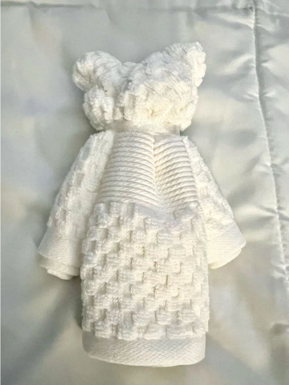 Better‎ Homes And Gardens Cream Plush Bear Outfit with Pink Flower Clip